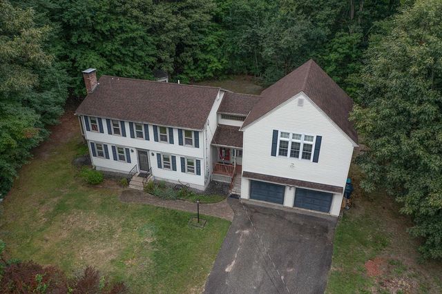8 Raelynn Drive, Derry, NH 03038
