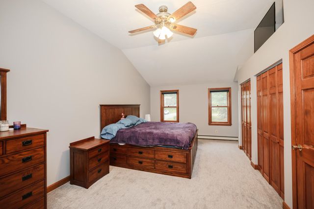 8 Raelynn Drive, Derry, NH 03038
