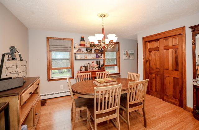 8 Raelynn Drive, Derry, NH 03038