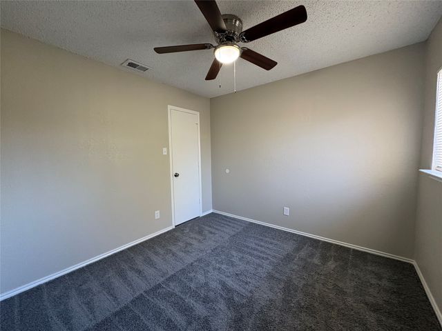 2609 Isbella Drive, Grand Prairie, TX 75052