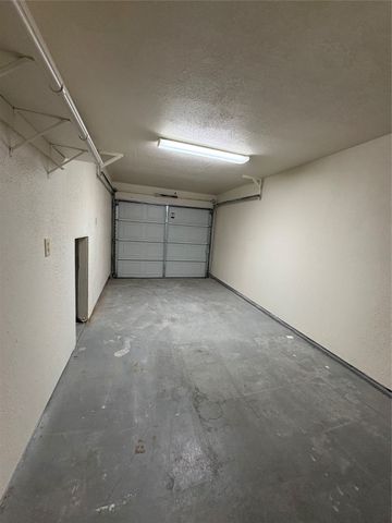 2609 Isbella Drive, Grand Prairie, TX 75052