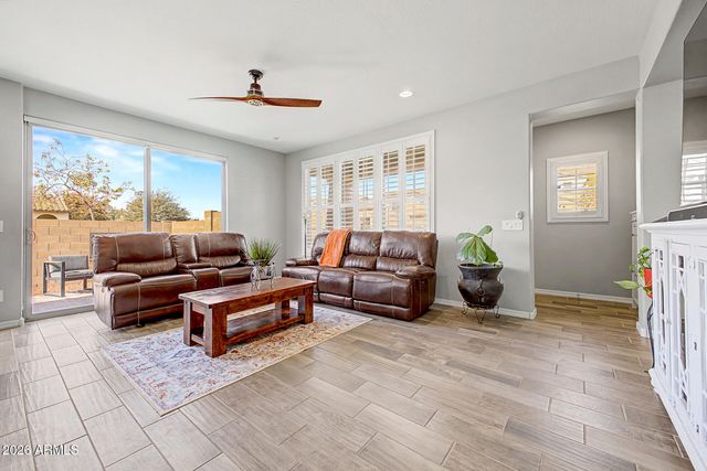 9321 S 34TH Lane, Laveen, AZ 85339