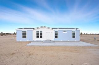 5430 Luna Road, Phelan, CA 92371