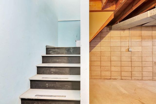 403 PLANK ROAD, Kaukauna, WI 54130