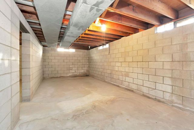 403 PLANK ROAD, Kaukauna, WI 54130