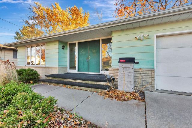 403 PLANK ROAD, Kaukauna, WI 54130