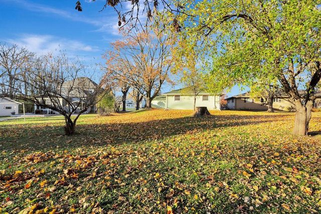 403 PLANK ROAD, Kaukauna, WI 54130