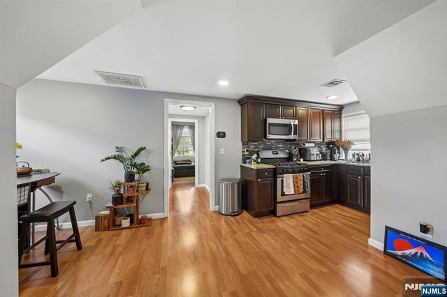 133 Franklin Avenue 3, West Orange, NJ 07052