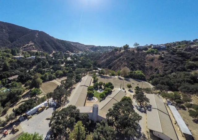 43 Flintlock, Bell Canyon, CA 91307