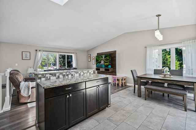 3160 Westwind Court, Crown Point, IN 46307