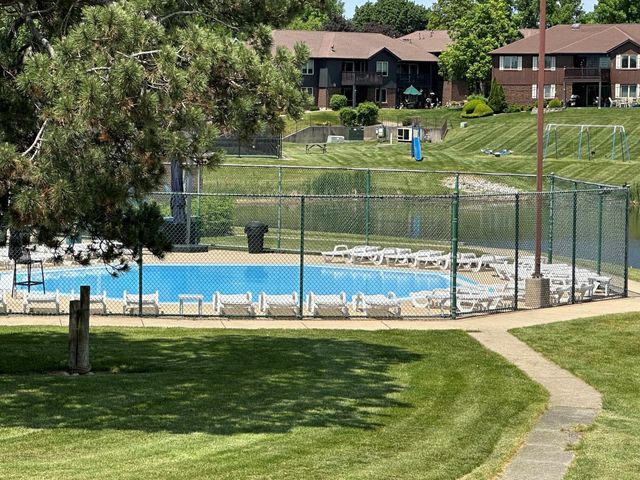3160 Westwind Court, Crown Point, IN 46307