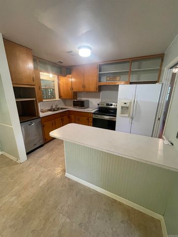 820 Ash Street, Conway, AR 72034