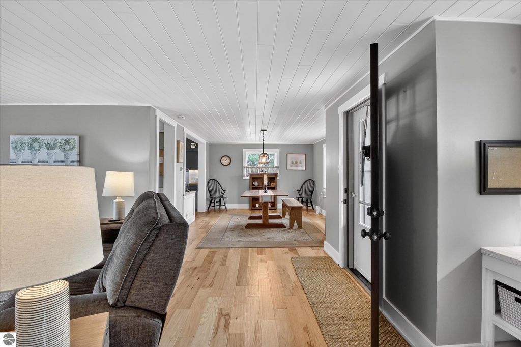 Image 23 of property listing at 6410 W Madison Road, Alma, MI 48801