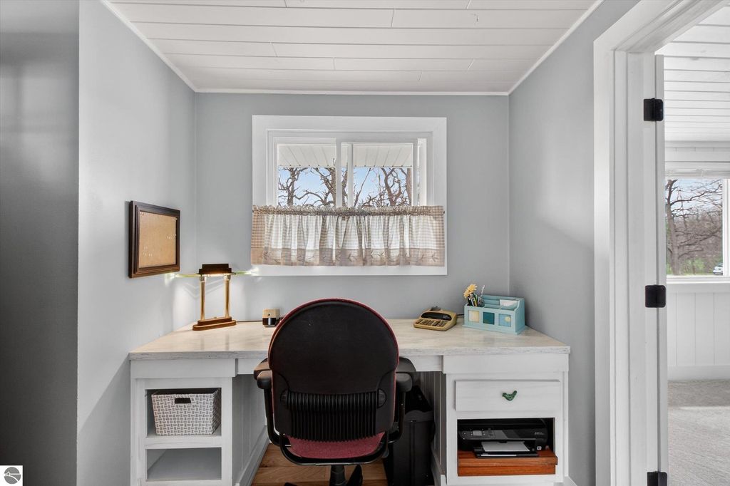 Image 24 of property listing at 6410 W Madison Road, Alma, MI 48801