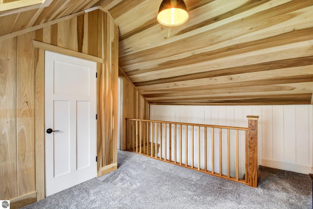 Image 34 of property listing at 6410 W Madison Road, Alma, MI 48801