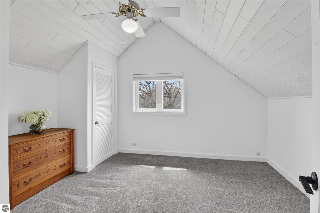 Image 36 of property listing at 6410 W Madison Road, Alma, MI 48801