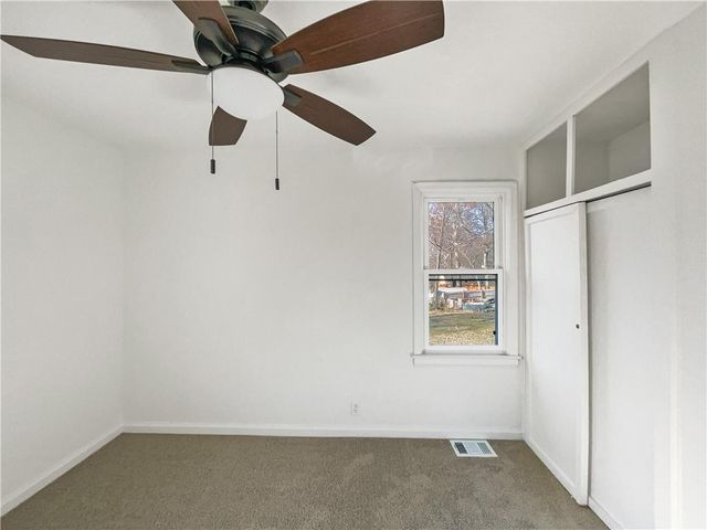 4444 N Chestnut Avenue, Kansas City, MO 64117