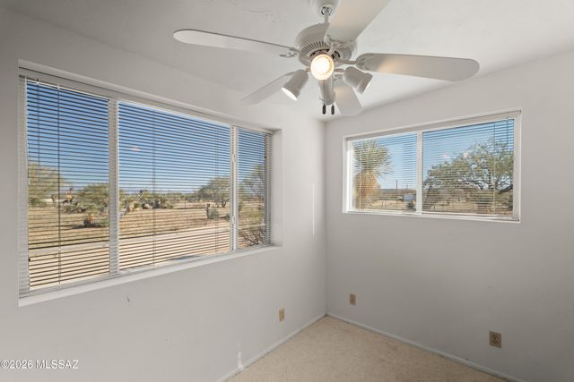7640 W Maverick Road, Sahuarita, AZ 85629