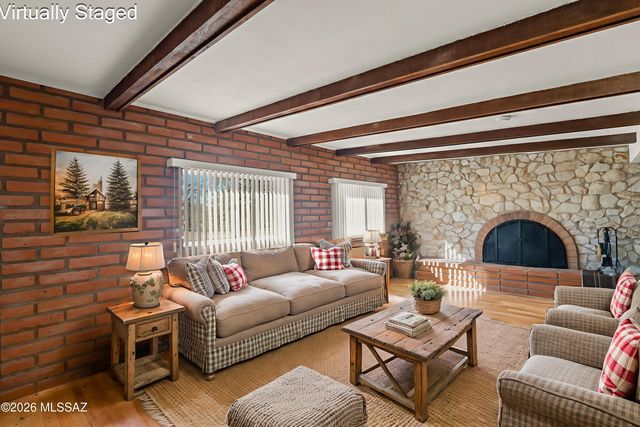 7640 W Maverick Road, Sahuarita, AZ 85629