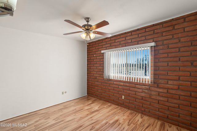 7640 W Maverick Road, Sahuarita, AZ 85629