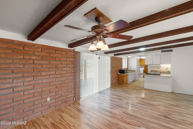 7640 W Maverick Road, Sahuarita, AZ 85629