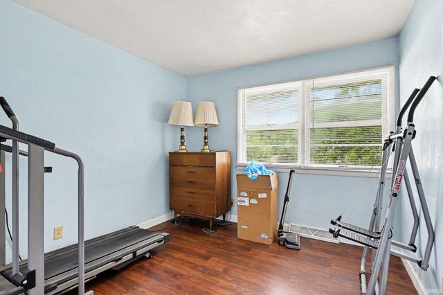 26660 Lakeview Drive, Elkhart, IN 46514