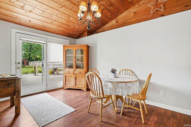 26660 Lakeview Drive, Elkhart, IN 46514