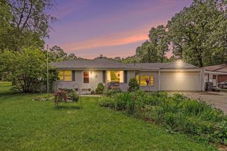 26660 Lakeview Drive, Elkhart, IN 46514