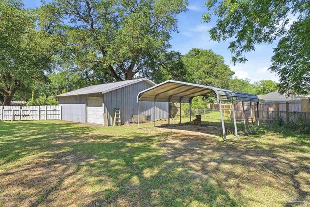 7580 Mobile Hwy, Pensacola, FL 32526