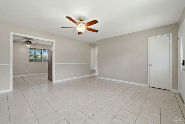 7580 Mobile Hwy, Pensacola, FL 32526