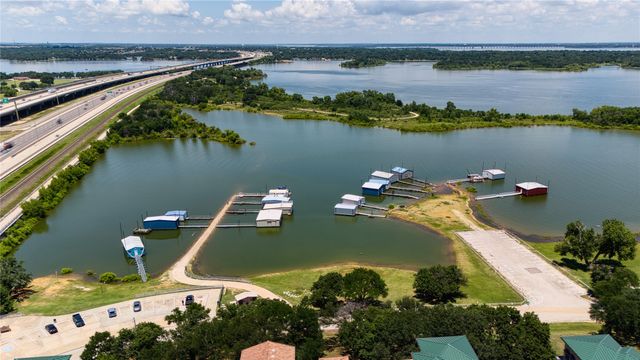 126 Sunnydale, Lewisville, TX 75067