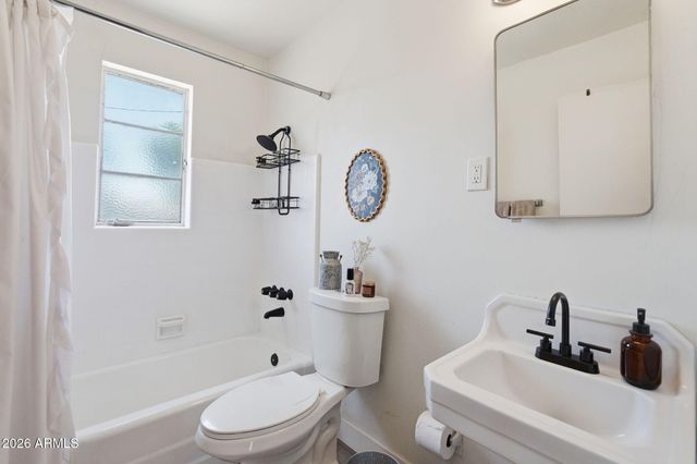 612 N 48TH Street, Phoenix, AZ 85008
