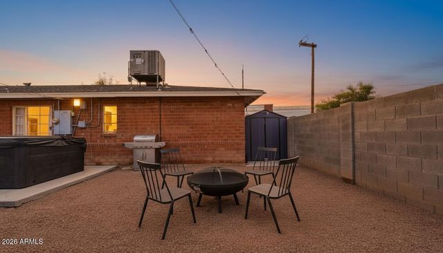 612 N 48TH Street, Phoenix, AZ 85008
