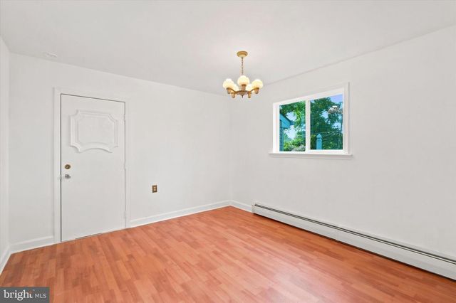4339 FREEMANSBURG AVE, Bethlehem, PA 18020