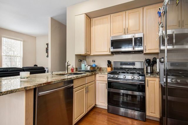 9247 W Arquilla Drive, Mokena, IL 60448