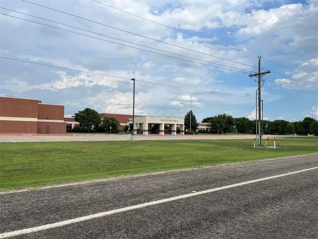 113 Judah Court, Trenton, TX 75490