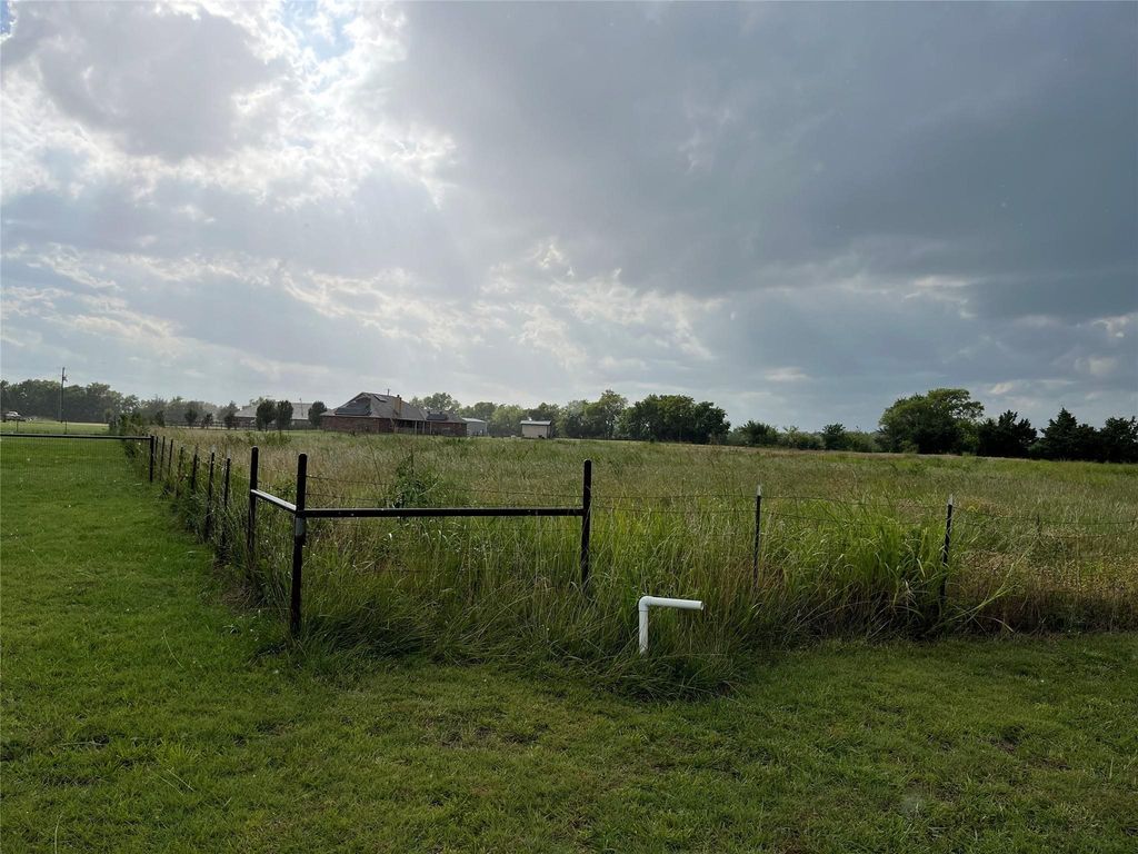 113 Judah Court, Trenton, TX 75490