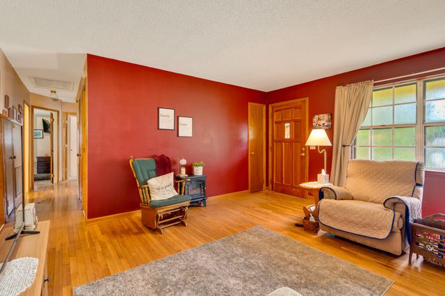 912 Crest Drive, Chickamauga, GA 30707