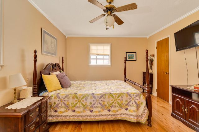 912 Crest Drive, Chickamauga, GA 30707