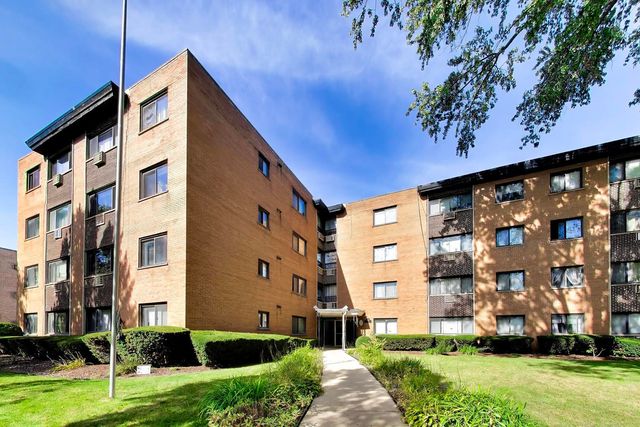 1600 W Greenleaf Avenue 102, Chicago, IL 60626