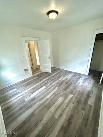 10009 Parmelee Avenue, Cleveland, OH 44108