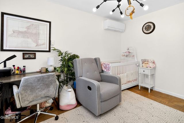 20 Maxwell Drive, Troy, NY 12180