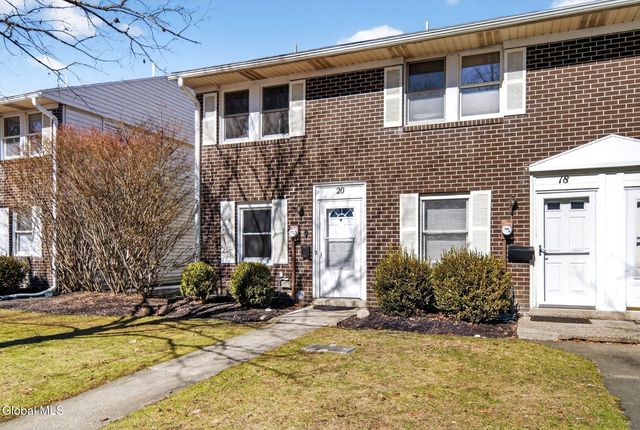 20 Maxwell Drive, Troy, NY 12180