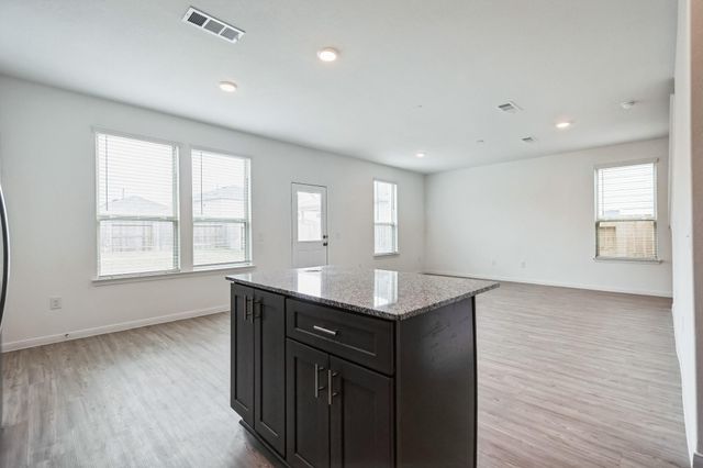 16523 Pine Arrow Drive, Conroe, TX 77302