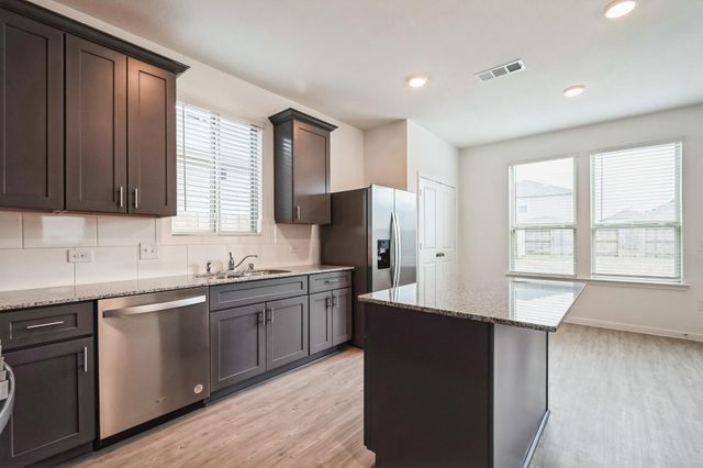 16523 Pine Arrow Drive, Conroe, TX 77302