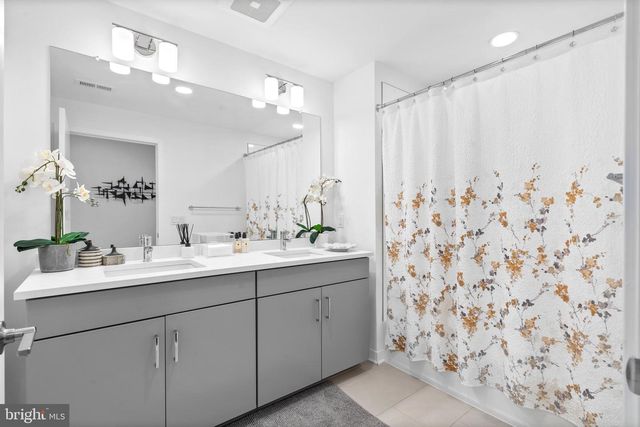 3203 SUNRISE WALK, Philadelphia, PA 19125
