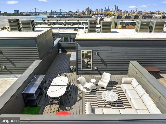 3203 SUNRISE WALK, Philadelphia, PA 19125