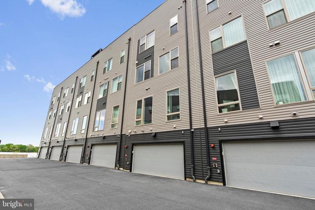 3203 SUNRISE WALK, Philadelphia, PA 19125