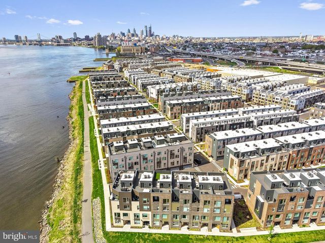 3203 SUNRISE WALK, Philadelphia, PA 19125