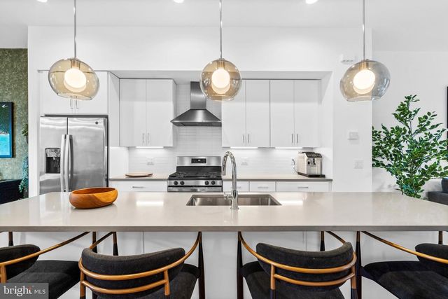 3203 SUNRISE WALK, Philadelphia, PA 19125